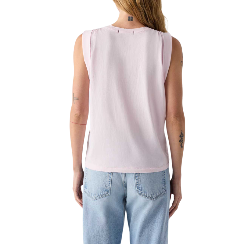 Dona Tee - BH&CO