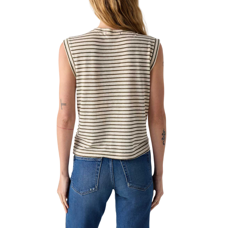 Sleeveless Love Tee - BH&Co